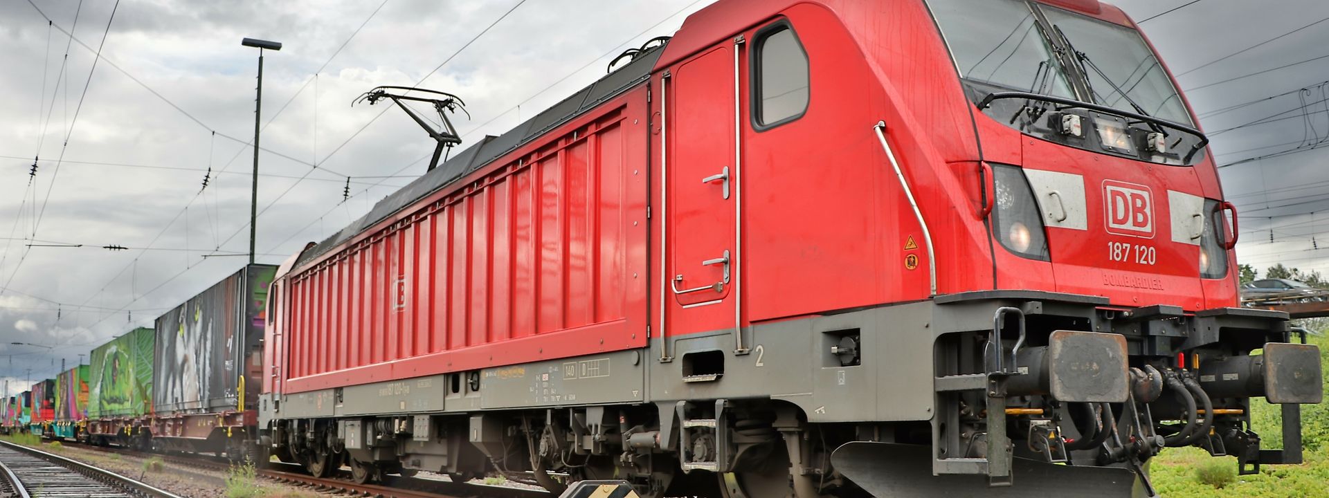 Rail logistics provider with strong history and portfolio background